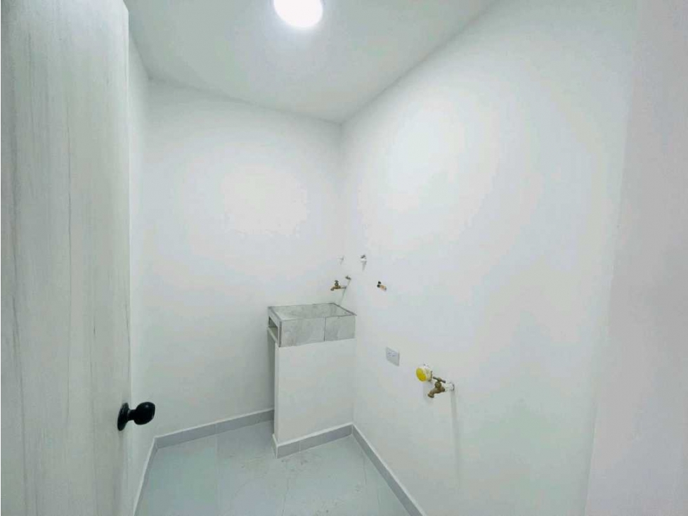 Apartamento en arriendo Envigado barrio Alcalá — foto 4