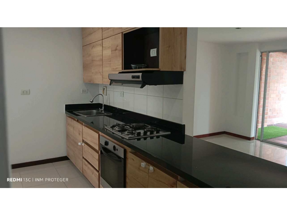 Casa en Arriendo en Unidad cerrada Casas de Aviñón Envigado — foto 6
