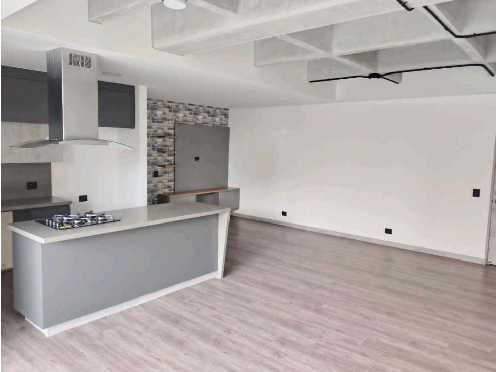 Apartamento en arriendo Envigado cerca a Cumbres CL10