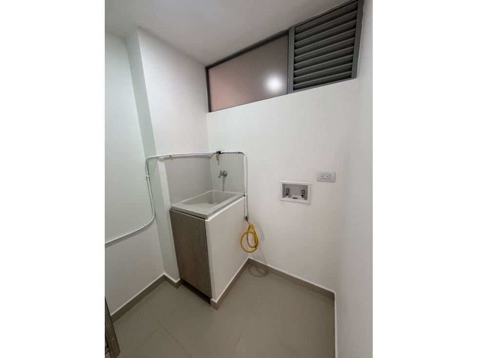 Apartamento en arriendo Envigado Cumbres — foto 3
