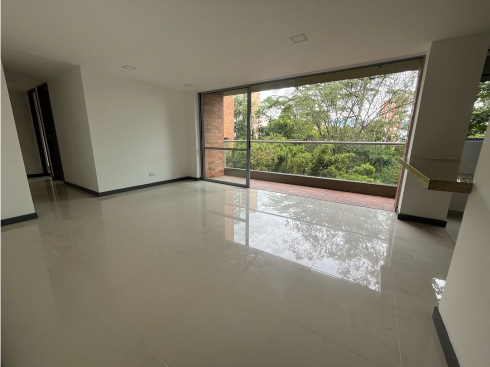 Apartamento en arriendo Envigado Cumbres — foto 5