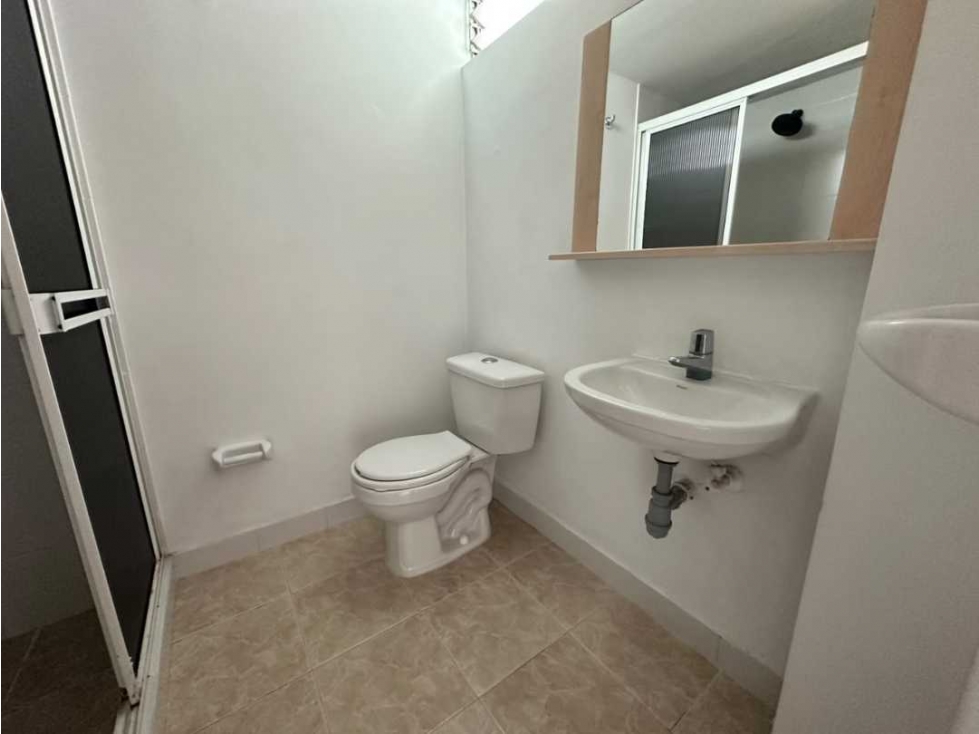 Apartamento en arriendo Envigado Barrio Metropilatano — foto 5