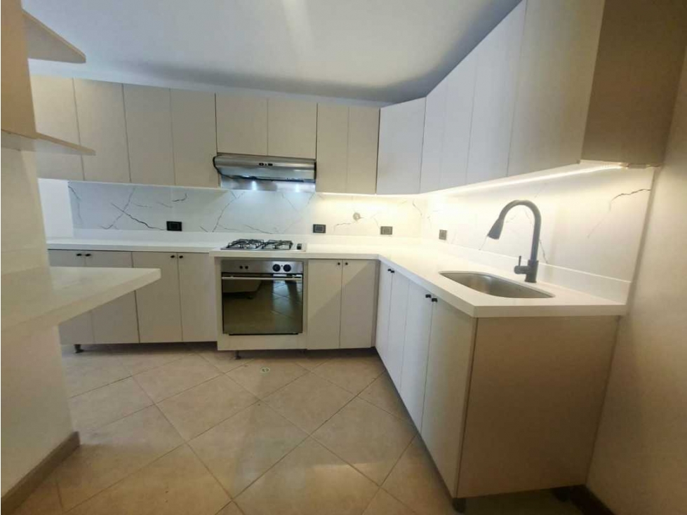 Apartamento en arriendo Envigado sector la Abadia7 — foto 2