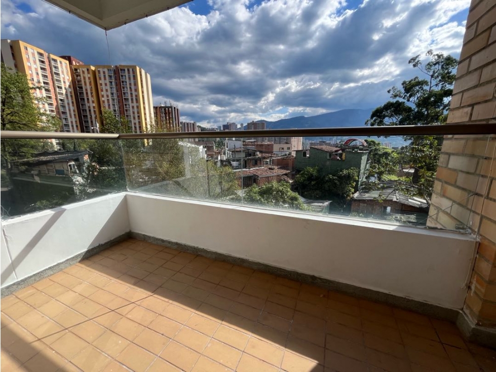 Apartamento en arriendo Envigado Loma del barro — foto 4