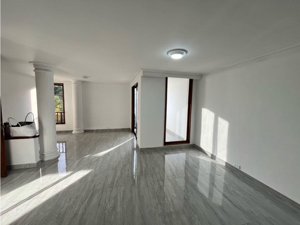 Apartamento en arriendo envigado barrio las flores — foto 3