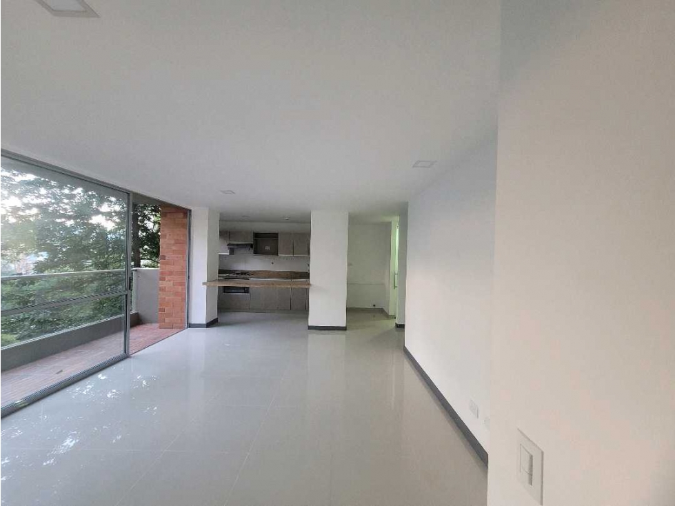 Apartamento moderno en arriendo Envigado sector La Intermedia — foto 2
