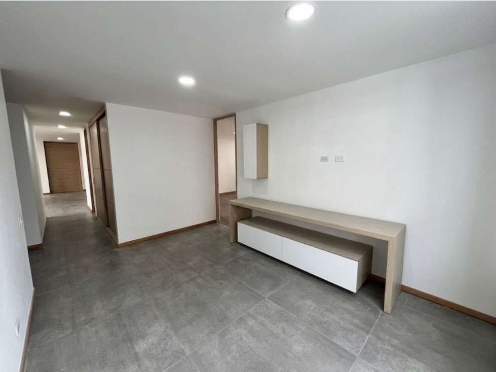 Apartamento en Arriendo Envigado Las Brujas — foto 6