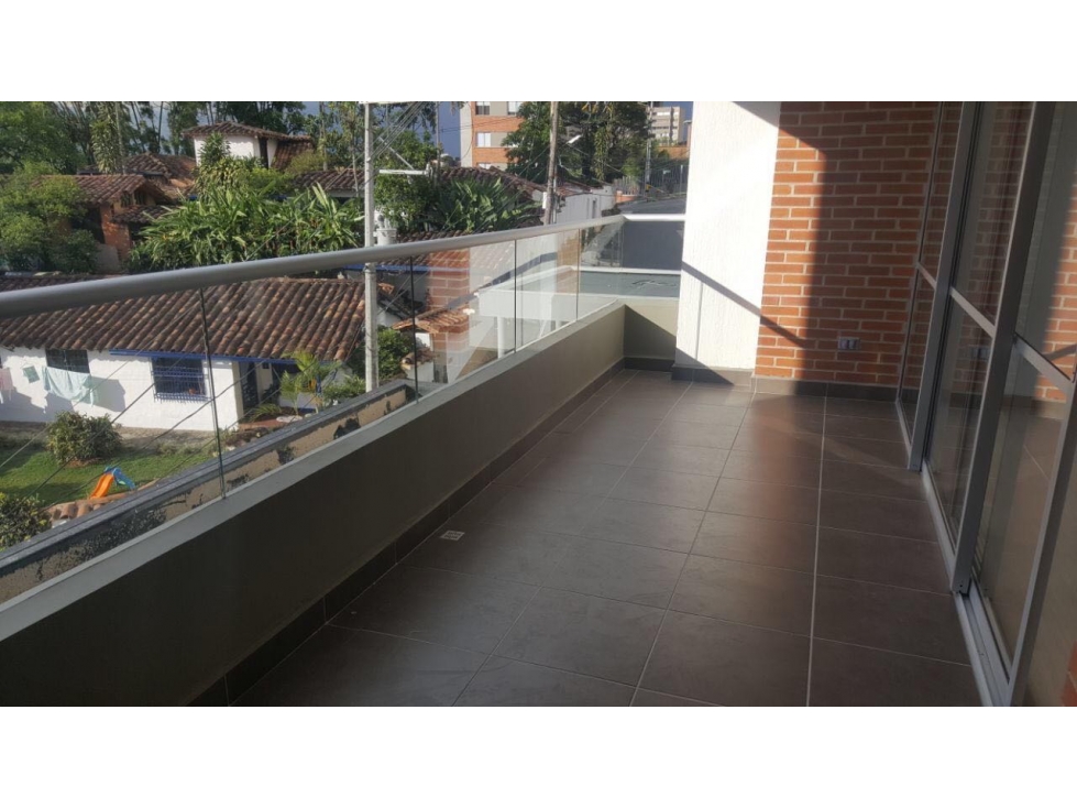 Apartamento en arriendo envigado loma del esmeraldal — foto 2