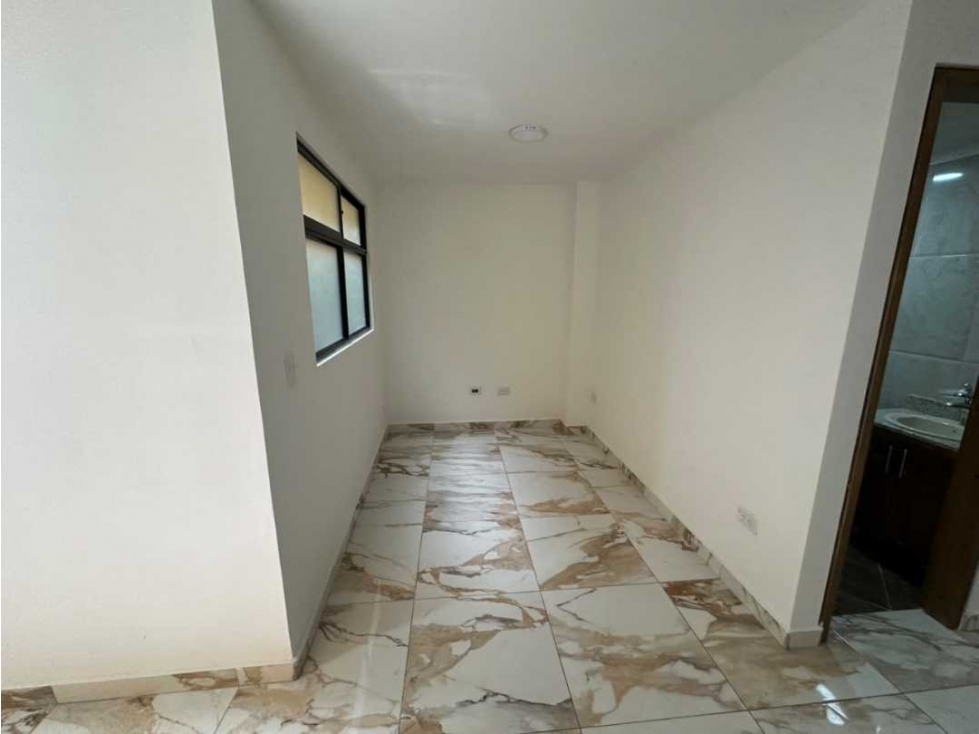Apartamento en arriendo Envigado zona centro — foto 2