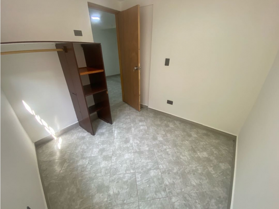 APARTAMENTO EN ARRIENDO ENVIGADO CERCA UNIVERSIDAD DE ENVIGADO — foto 4