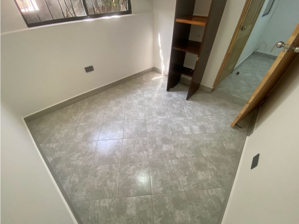 APARTAMENTO EN ARRIENDO ENVIGADO CERCA UNIVERSIDAD DE ENVIGADO — foto 6