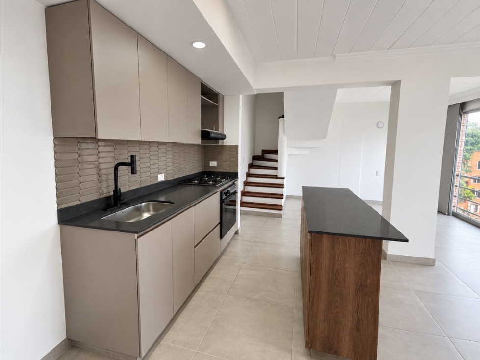 Apartamento en arriendo Envigado el escobero — foto 2