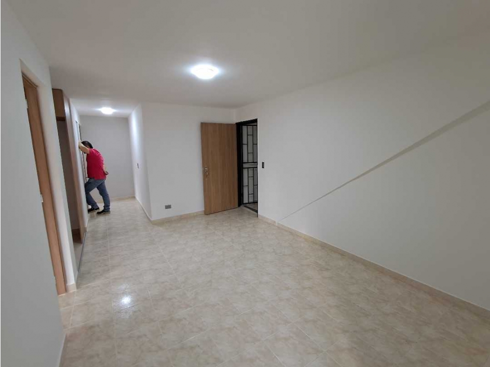 Apartamento en arriendo EnvigadoPrimavera — foto 2