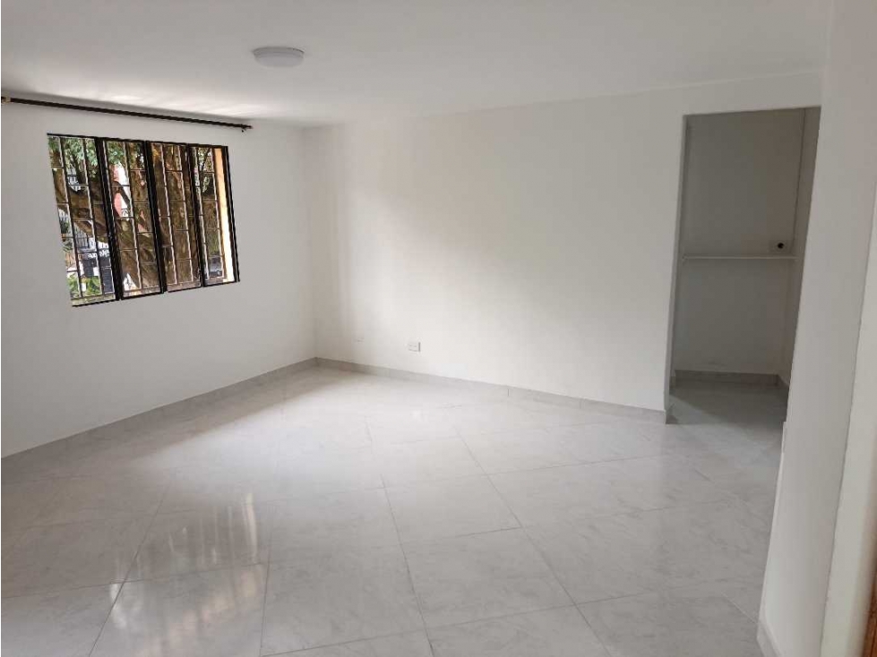 Apartamento en arriendo Envigado barrio Mesa — foto 4