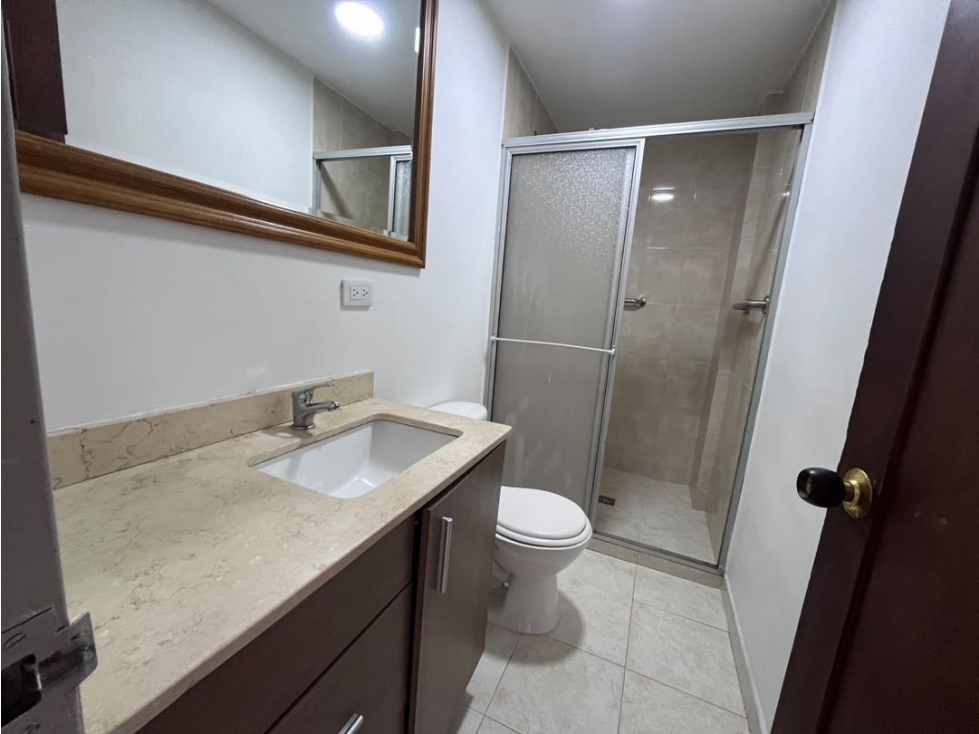 APARTAMENTO EN ARRIENDO ENVIGADO — foto 5