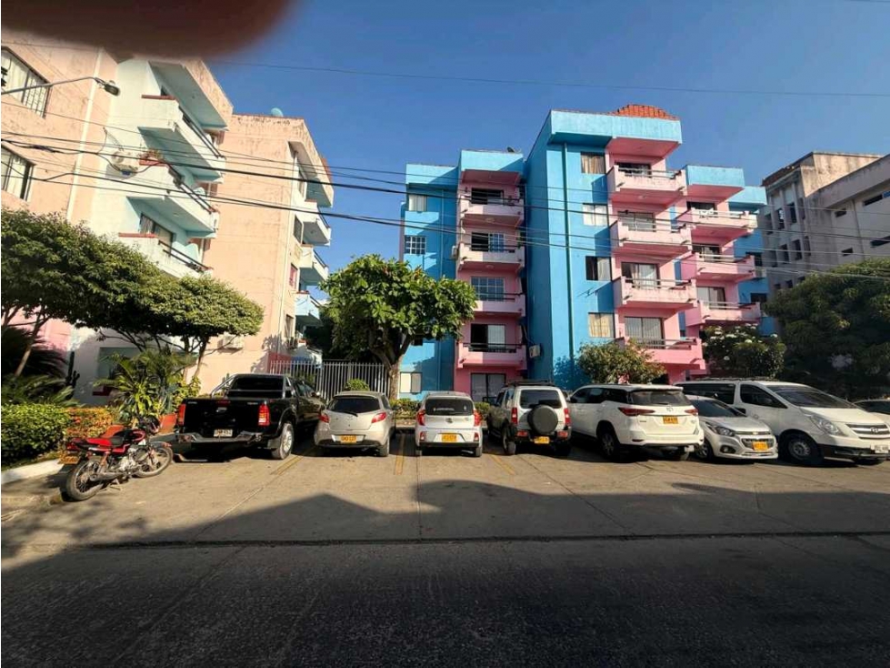 APARTAMENTO EN VENTA, REMODELADO EN LAS GAVIOTAS - CARTAGENA,BOLIVAR