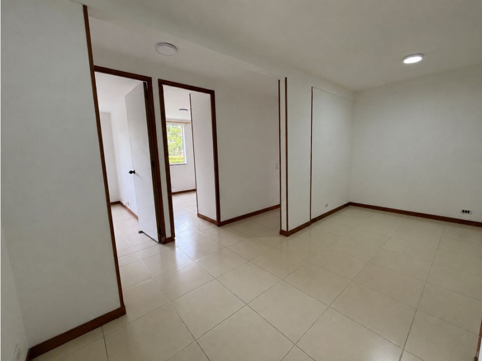 Apartamento en arriendo Itagui Suramérica — foto 5