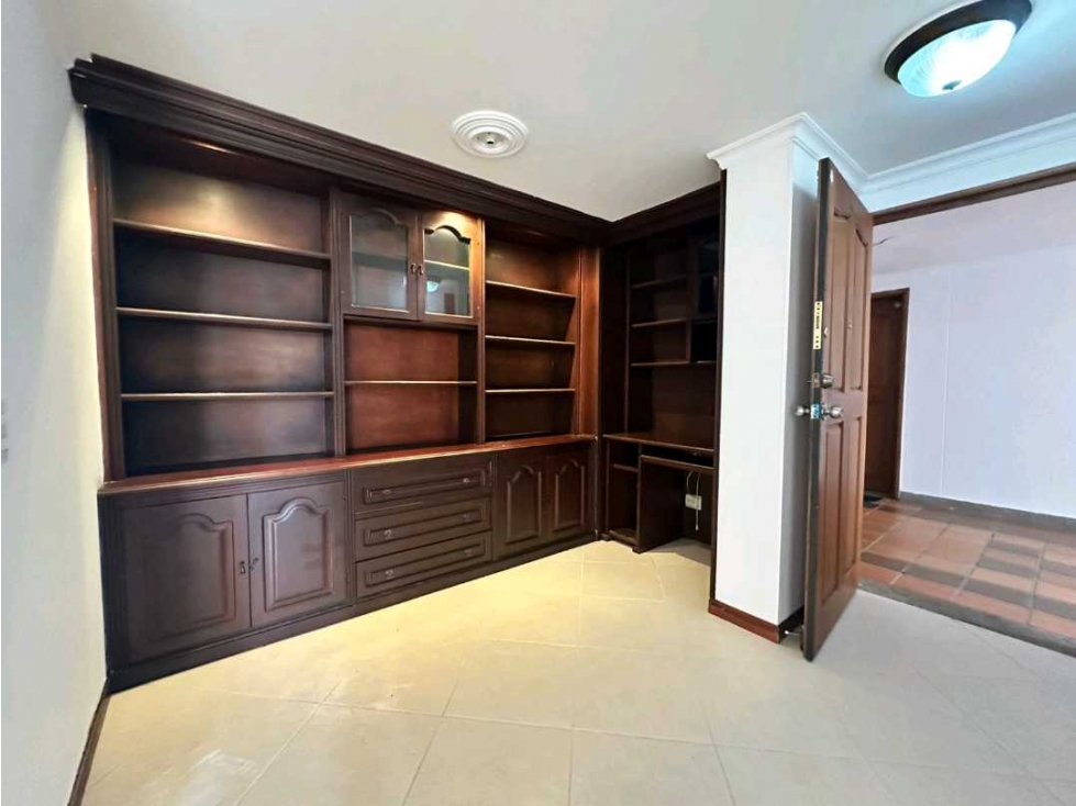 Apartamento en arriendo jardines envigado — foto 2