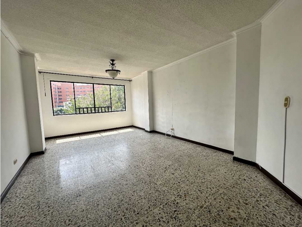 Apartamento en arriendo la america medellin — foto 2