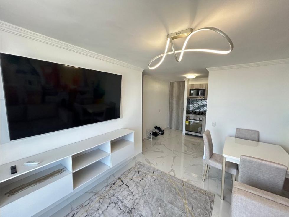 Apartamento Amoblado en Arriendo - las palmas.