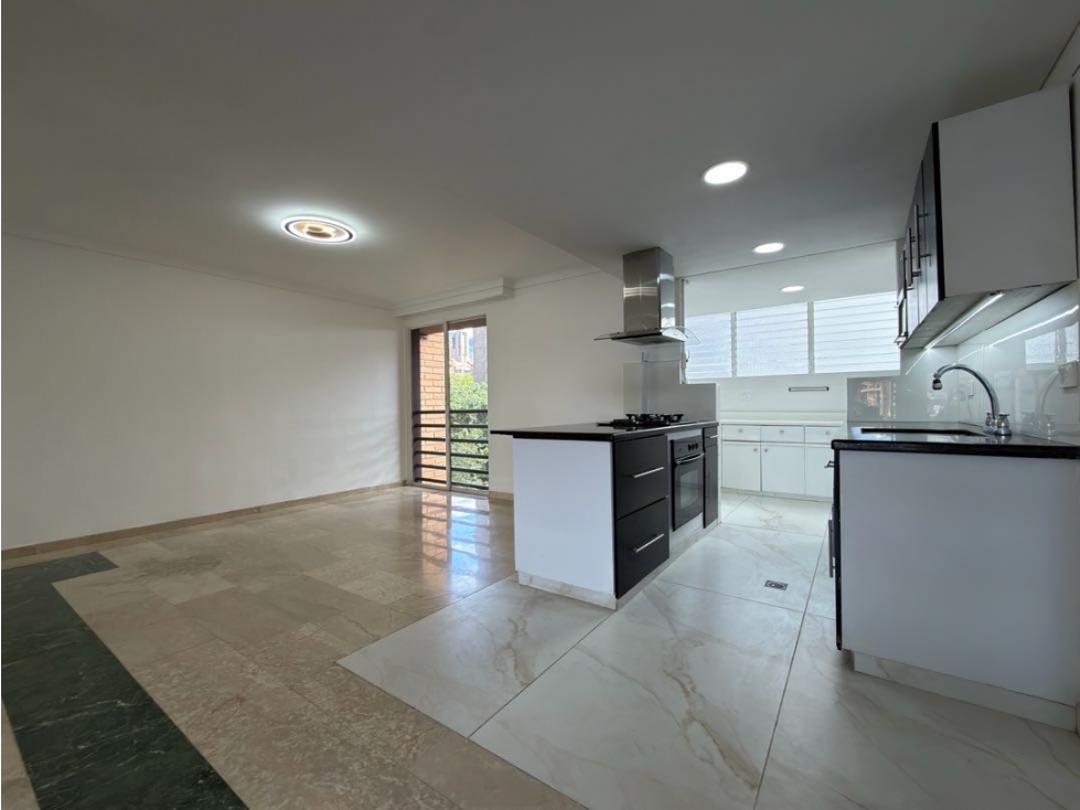 APARTAMENTO EN ARRIENDO LOMA DE LOS PARRA — foto 3