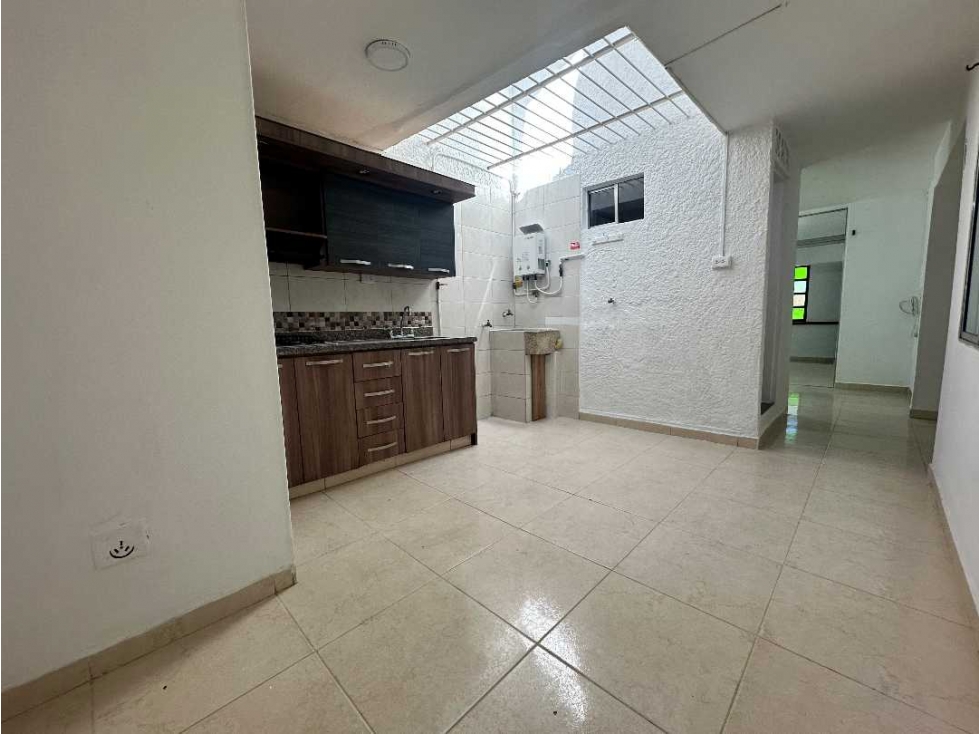 Apartamento en arriendo los naranjos envigado — foto 3