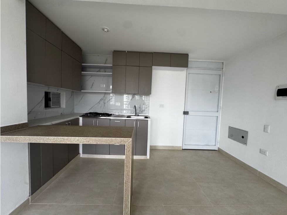 APARTAMENTO EN ARRIENDO MIRADOR DE LA CIENAGA MALLORQUIN — foto 4