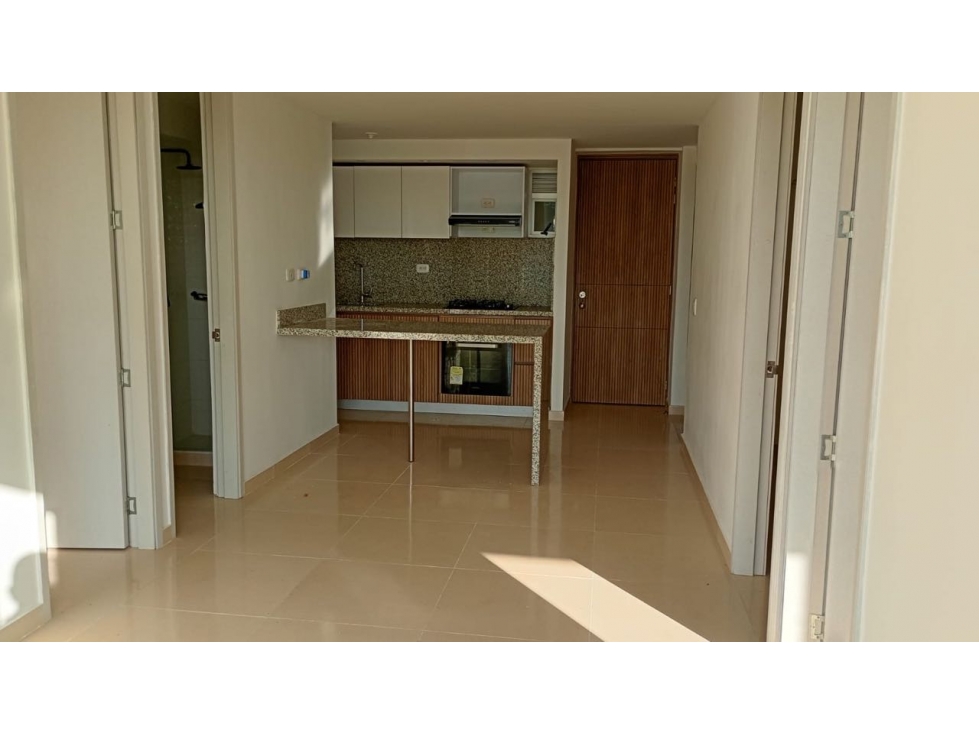APARTAMENTO EN ARRIENDO MIRAMAR — foto 3