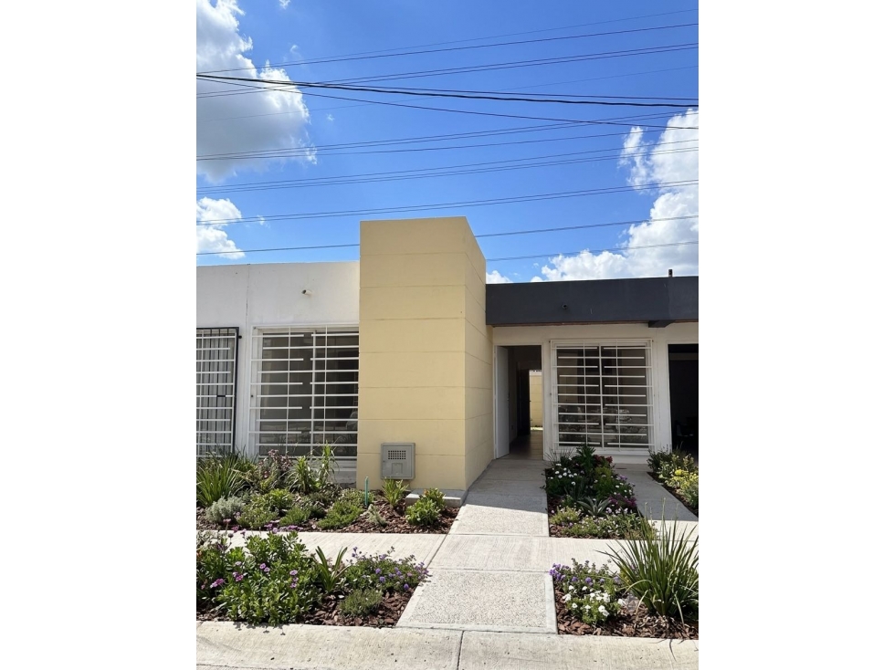 Casa en arriendo o venta en Los sauces la unión Antioquía