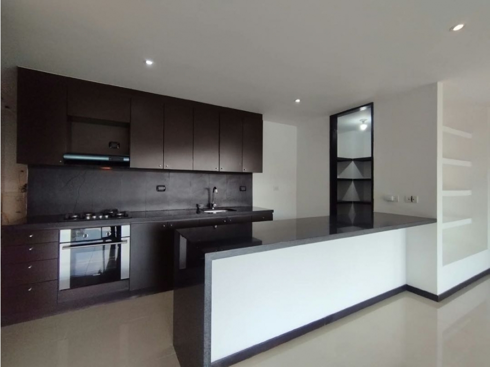 APARTAMENTO EN ARRIENDO POBLADO