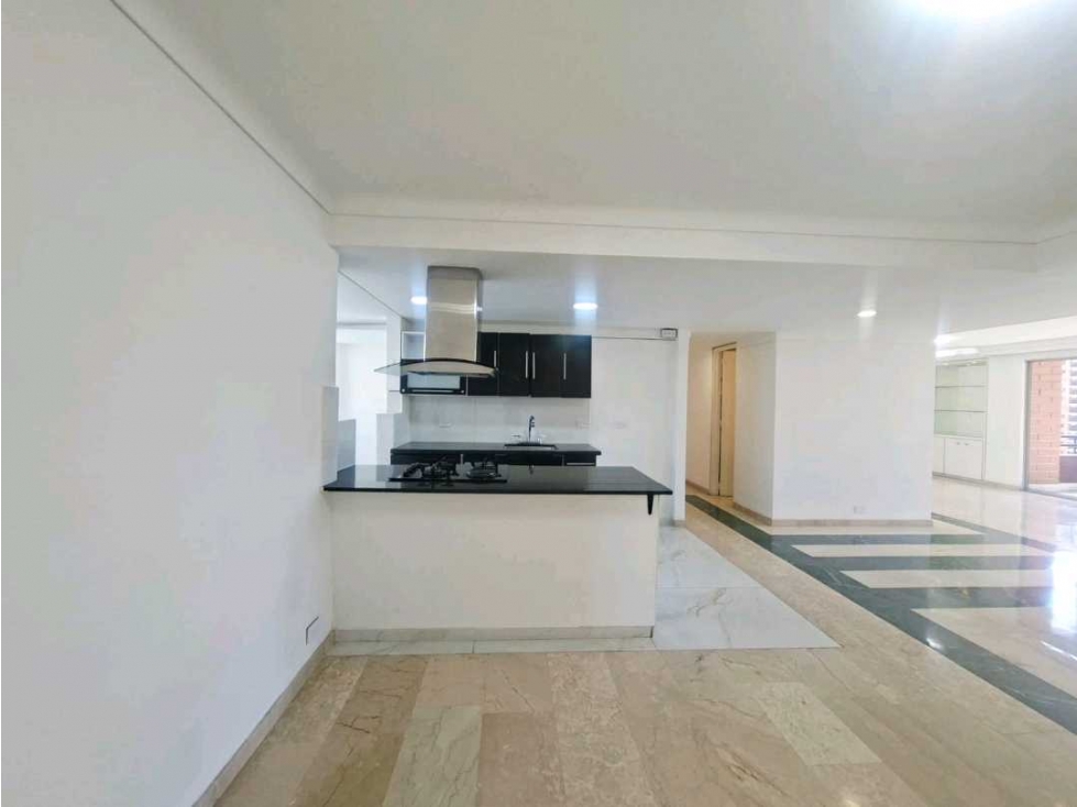 Apartamento en arriendo Poblado Los Parra — foto 3