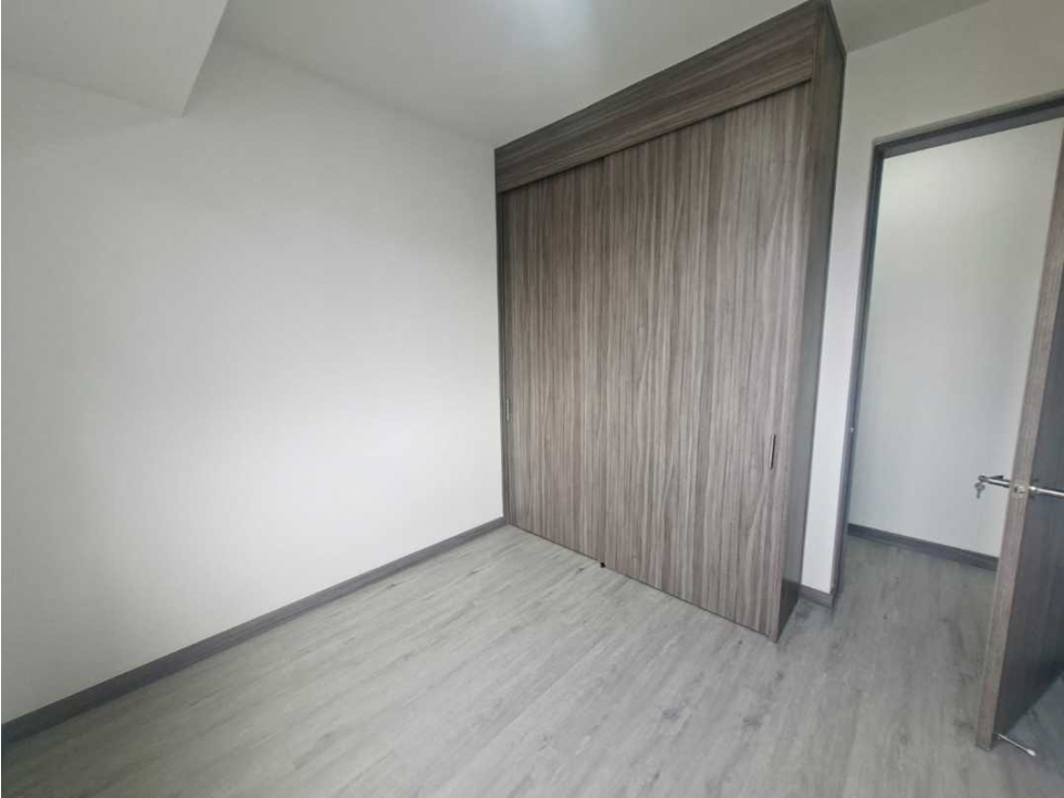 Apartamento en arriendo Poblado Palmas cerca al Country PC17 — foto 2