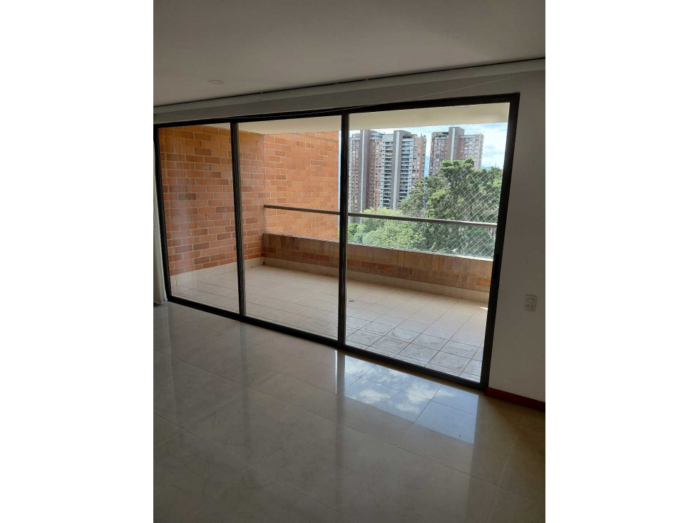 Apartamento en arriendo Poblado Medellin cerca al Cc al Tesoro