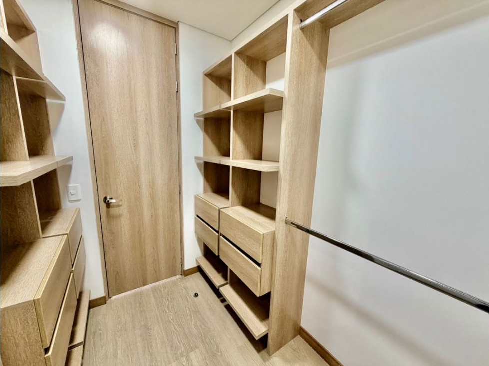 Apartamento en Arriendo Poblado — foto 4