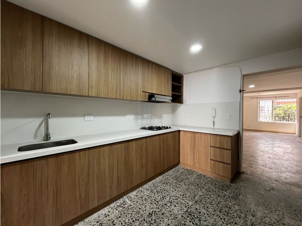 Apartamento en Arriendo Prado Centro, Medellín