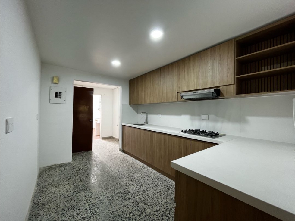 Apartamento en Arriendo Prado Centro, Medellín — foto 2