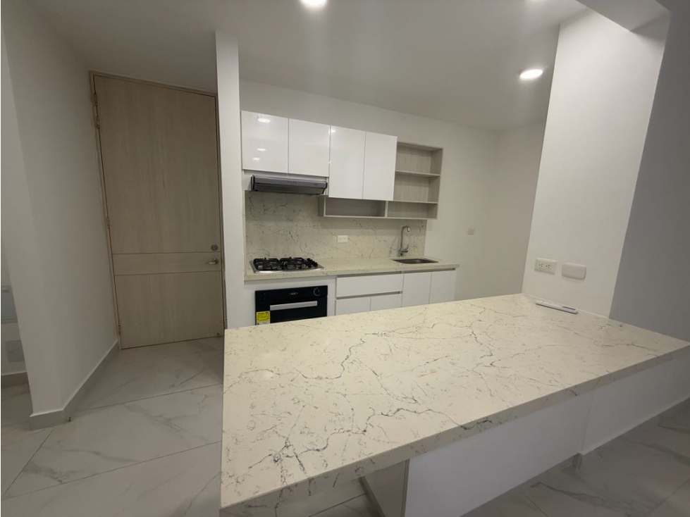 APARTAMENTO EN ARRIENDO RÍO ALTO — foto 3