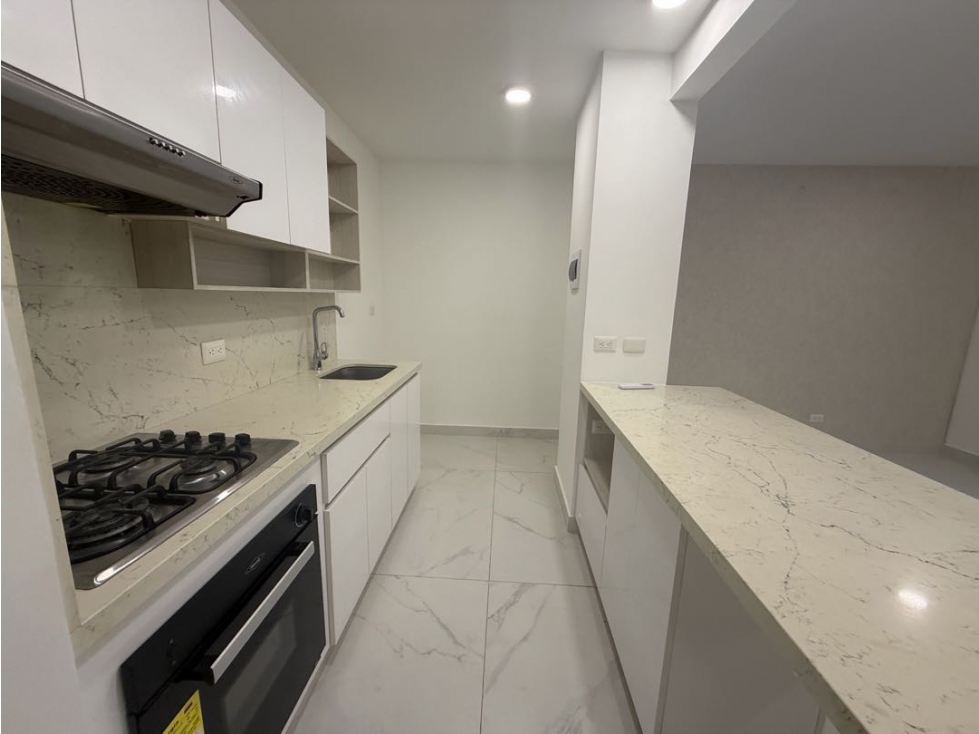 APARTAMENTO EN ARRIENDO RÍO ALTO — foto 4