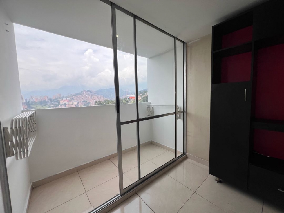 Apartamento en venta en Robledo — foto 4