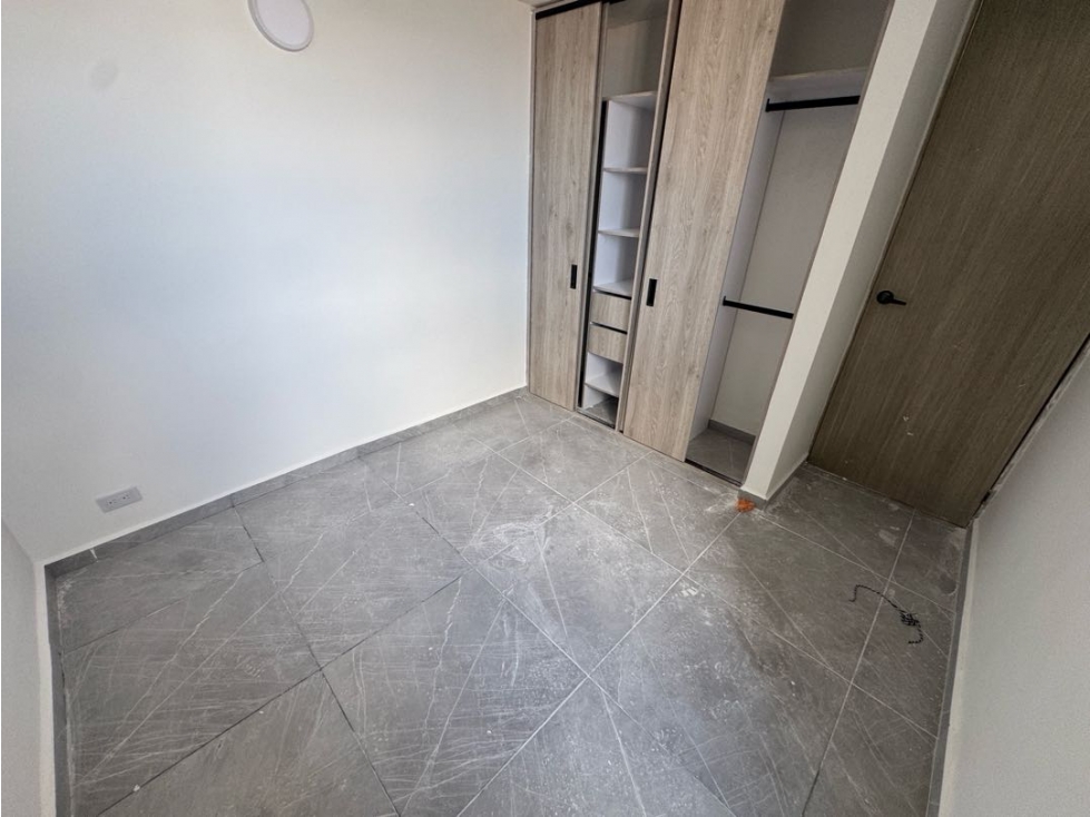 Apartamento en arriendo Robledo pajarito — foto 6