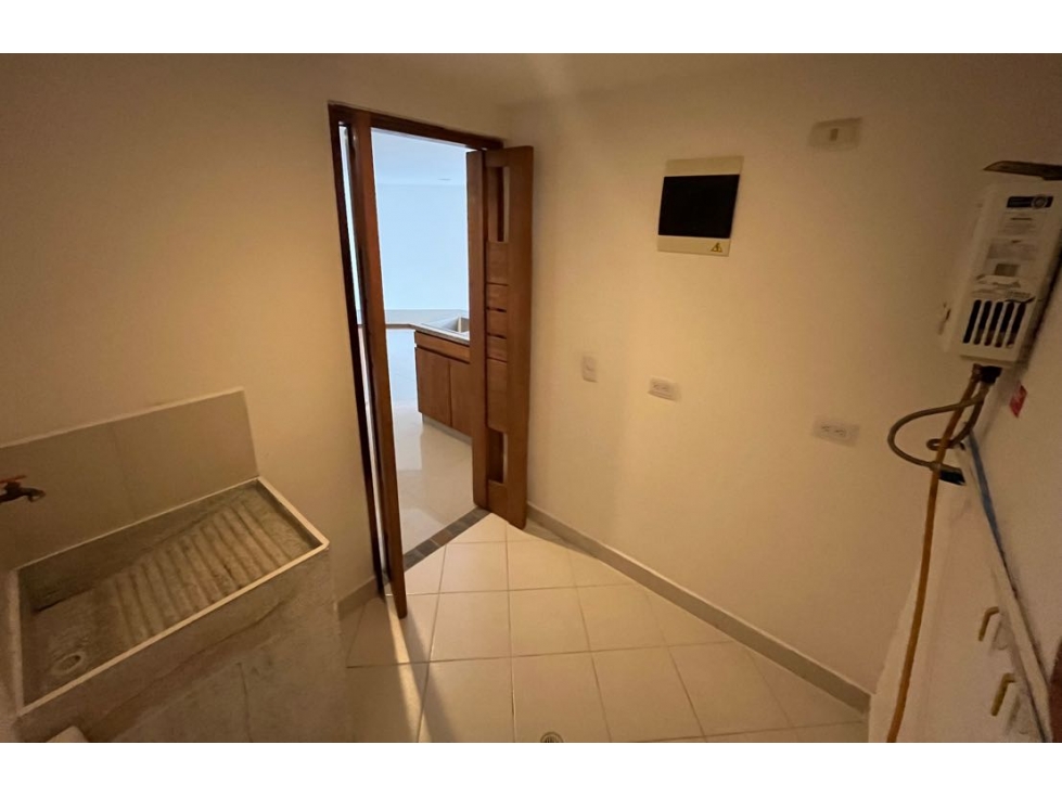 Apartamento en arriendo Sabaneta las lomitas — foto 2