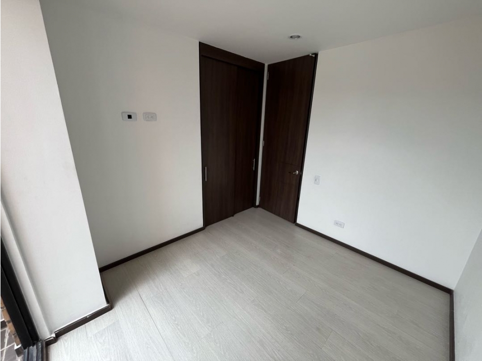 Apartamento en arriendo Sabaneta alto las flores — foto 6