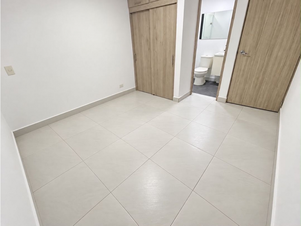Apartamento en arriendo Sabaneta Loma de San Jose — foto 4