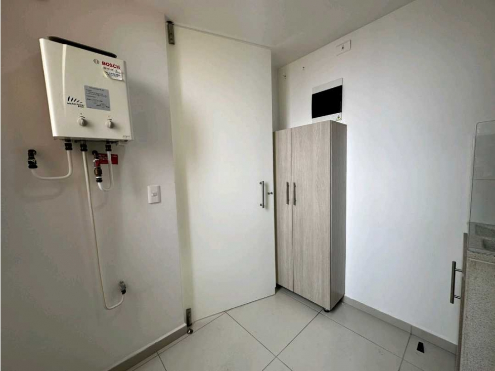 Apartamento en arriendo San José sabaneta — foto 5
