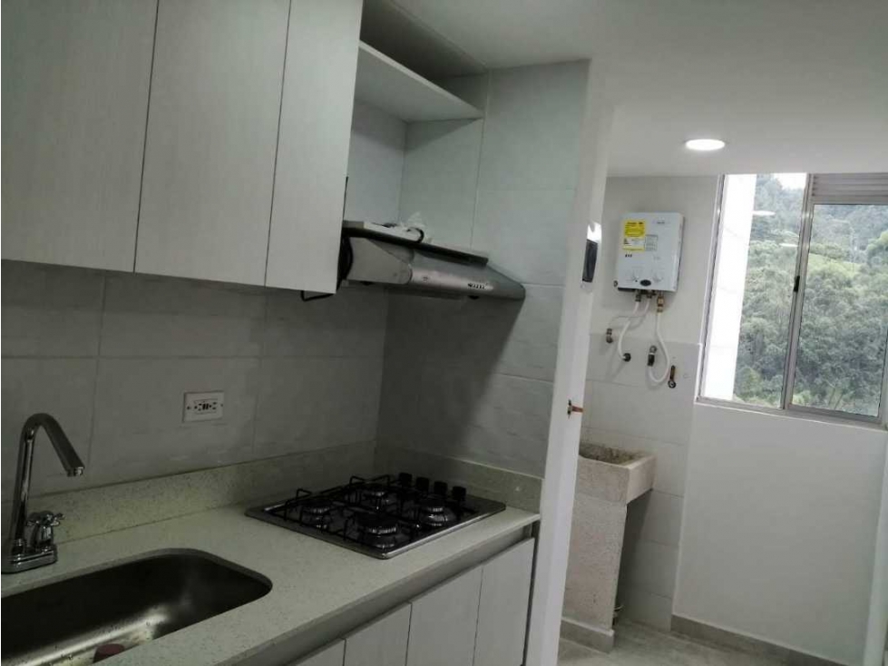Apartamento en arriendo San José Sabaneta JL — foto 3