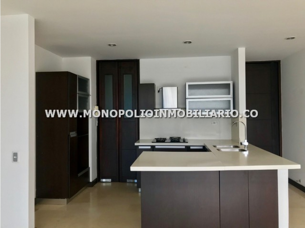 FABULOSO APARTAMENTO EN ARRIENDO - SECTOR LAS LOMITAS COD: 15935 — foto 2