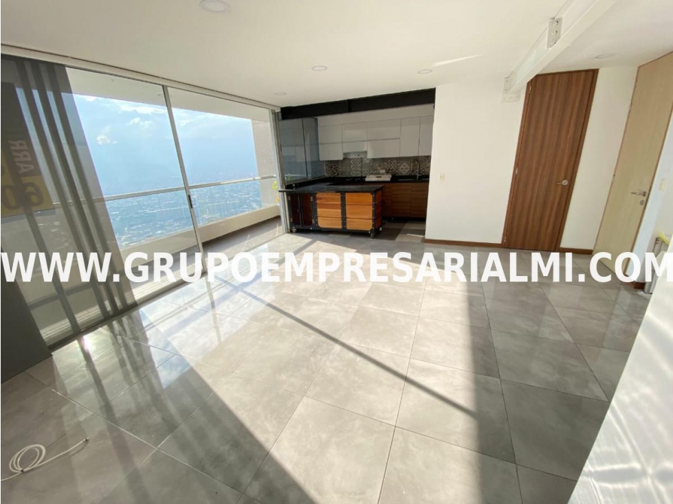 APARTAMENTO EN ARRIENDO - SECTOR LOMA DEL INDIO COD: 30845