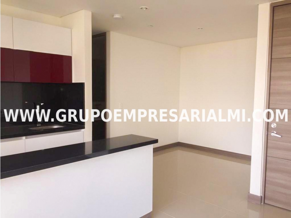APARTAMENTO EN ARRIENDO - SECTOR SANTA MARÍA DE LOS ANGELES COD: 31218 — foto 2