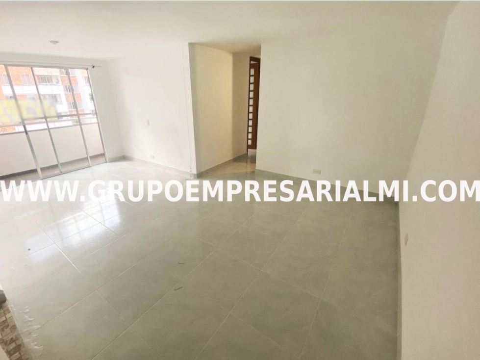 APARTAMENTO EN ARRIENDO - SECTOR CIUDAD DEL RIO COD: 31265