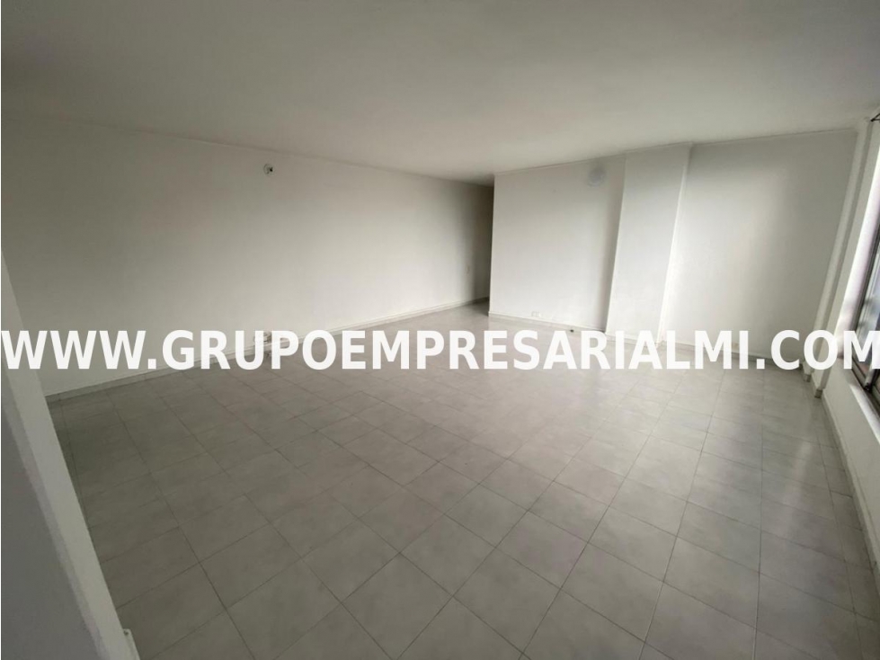 APARTAMENTO EN ARRIENDO - SECTOR SANTA MARÍA DE LOS ANGELES COD: 31669 — foto 3